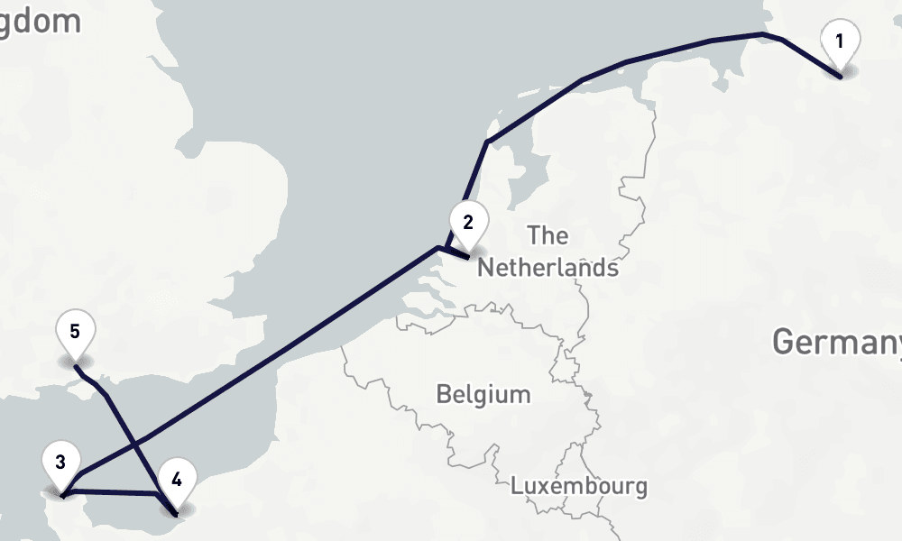 5 days, one-way from Hamburg to Southampton 6日間