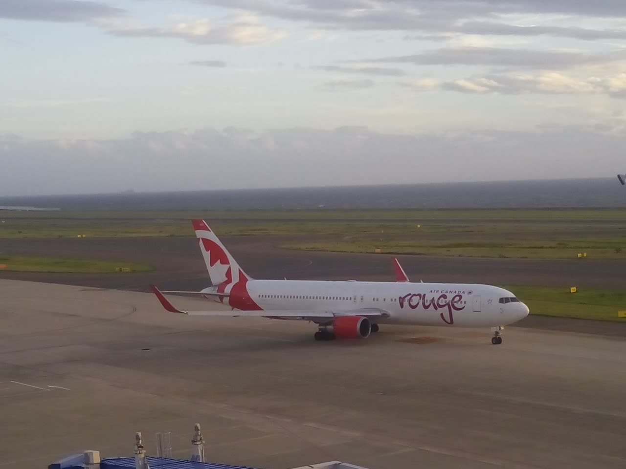 ノルウェージャン・ジュエル　太平洋横断クルーズ20日間の旅①カナダルージュでバンクーバーへ