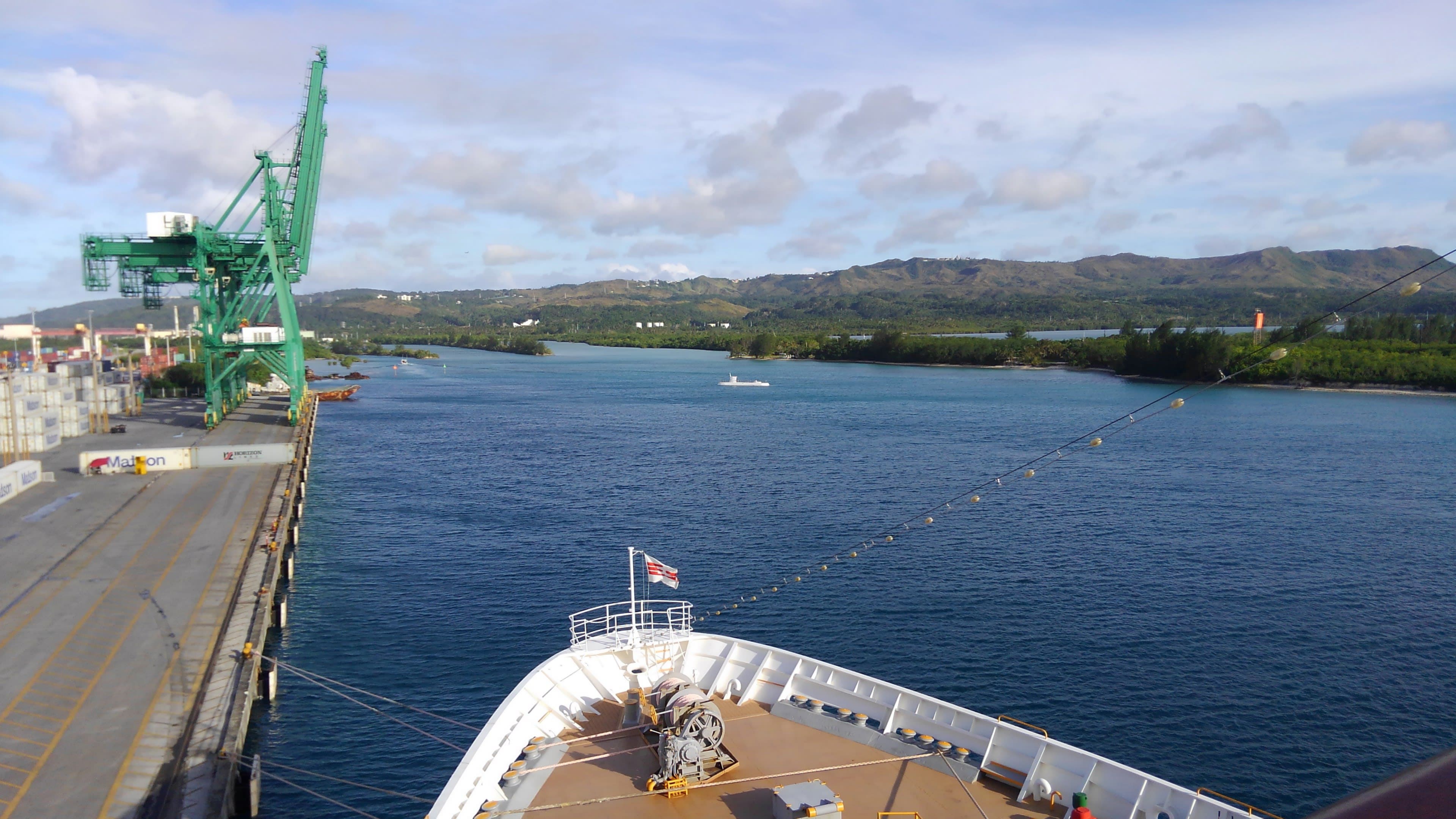 緊急リポート2：にっぽん丸グアムで難破