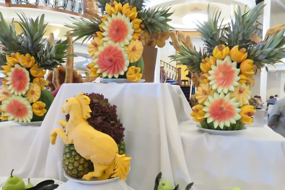 メインダイニングでブッフェランチ♪～フライ＆クルーズで香港発着ボイジャー・オブザシーズ乗船記ー2019.8月・本編3-5