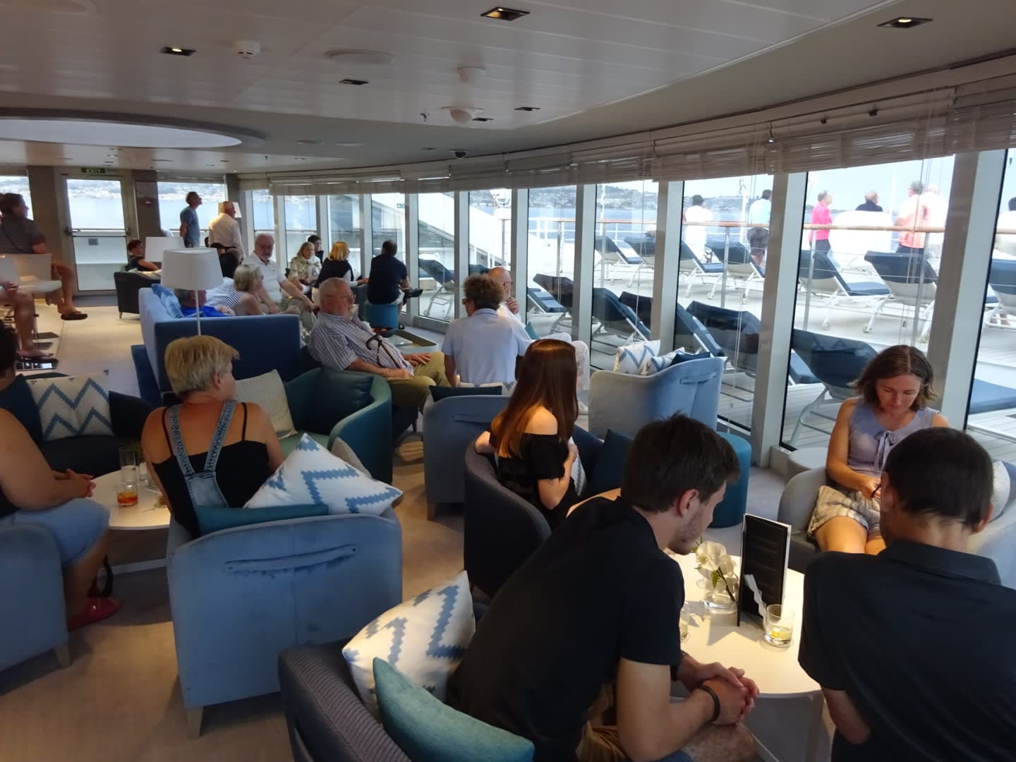 ポナンの日本人乗船客