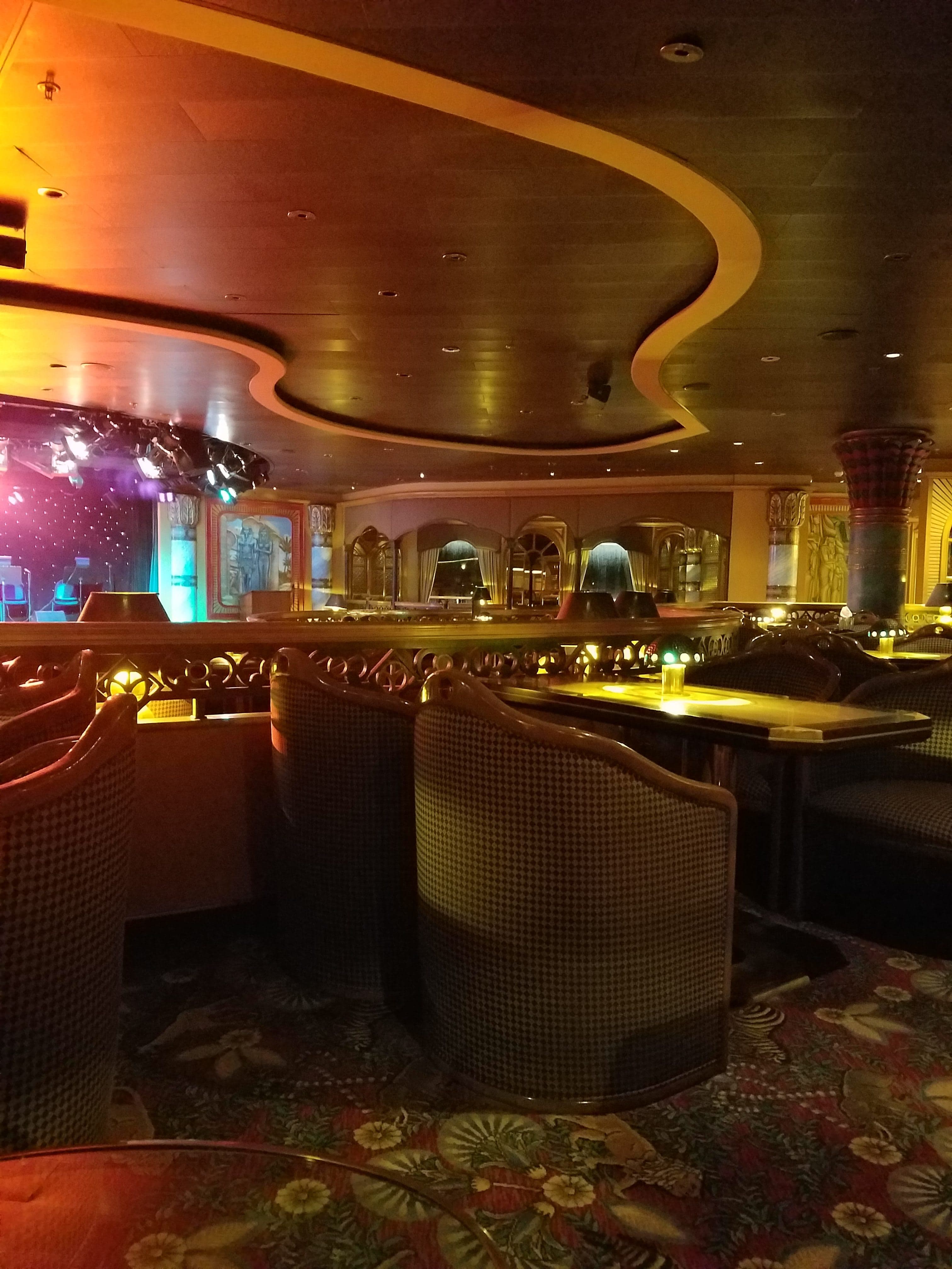 ダイヤモンドプリンセス秋の大航海乗船記2−おしゃれな船上のワインテイスティング