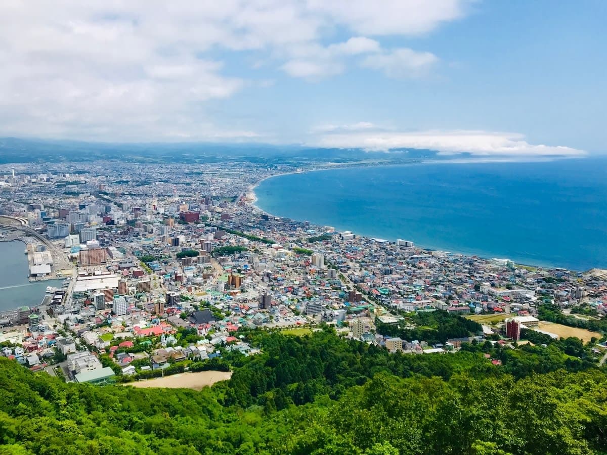 飛鳥IIで夏の北海道クルーズ 4（自然と調和する函館市）