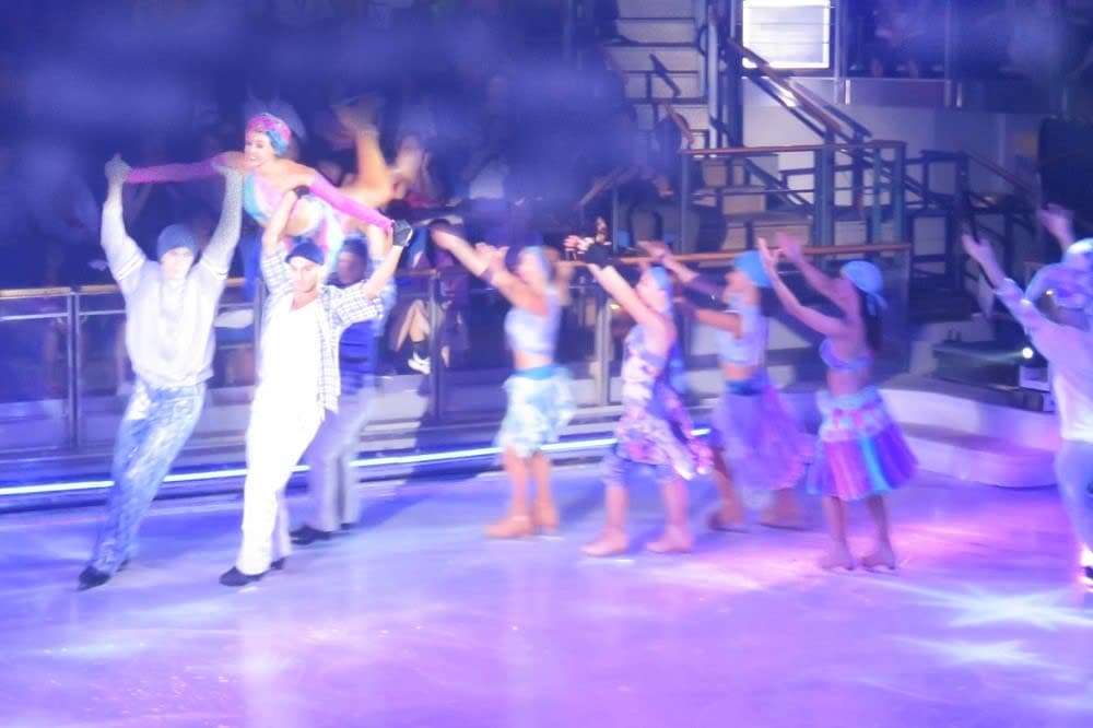 絶対見よう！アイススケートショー”Ice Odyssey”～フライ＆クルーズで香港発着ボイジャー・オブザシーズ乗船記ー2019.8月・本編4-5