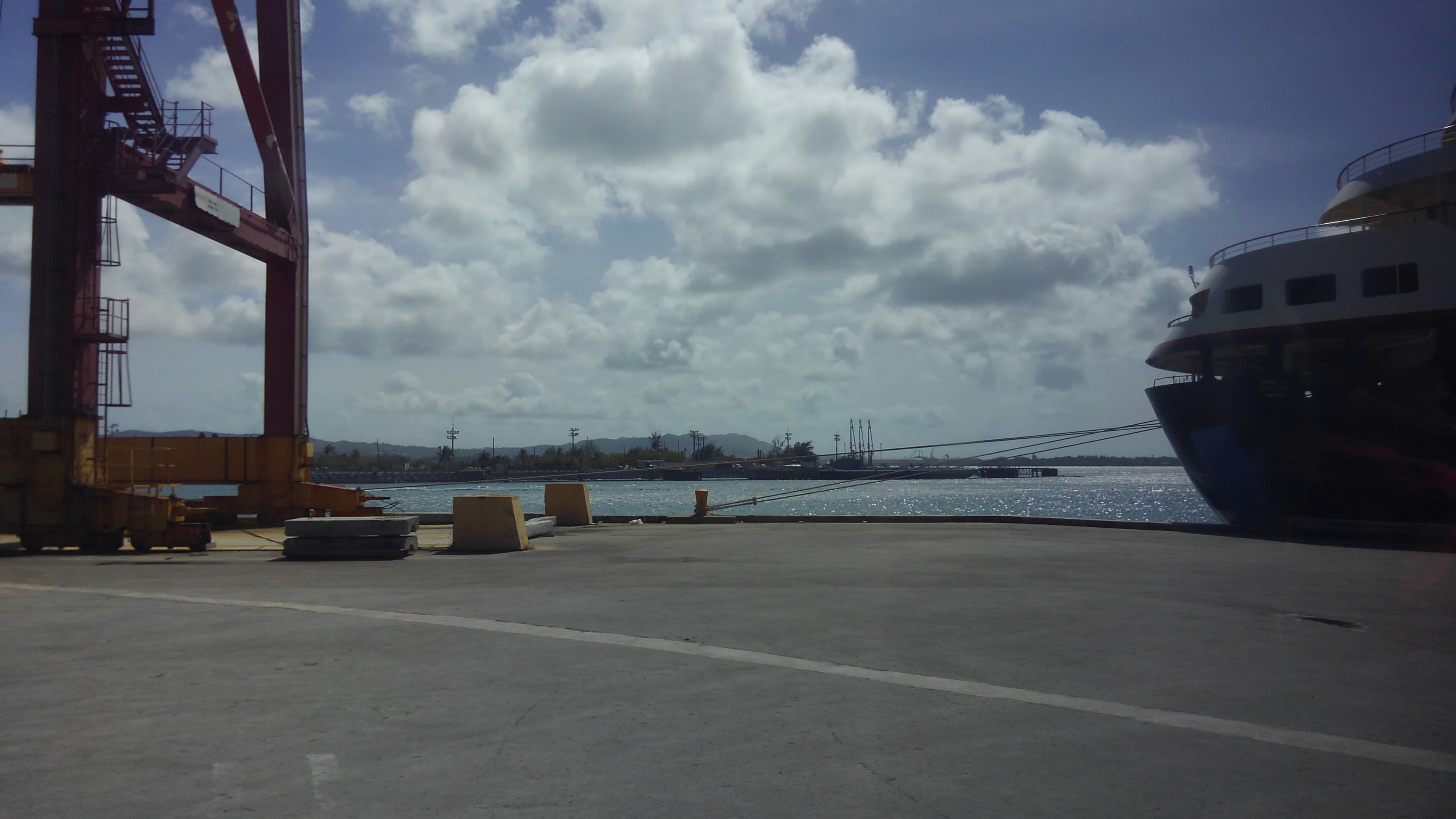 緊急リポート4：にっぽん丸グアムで難破