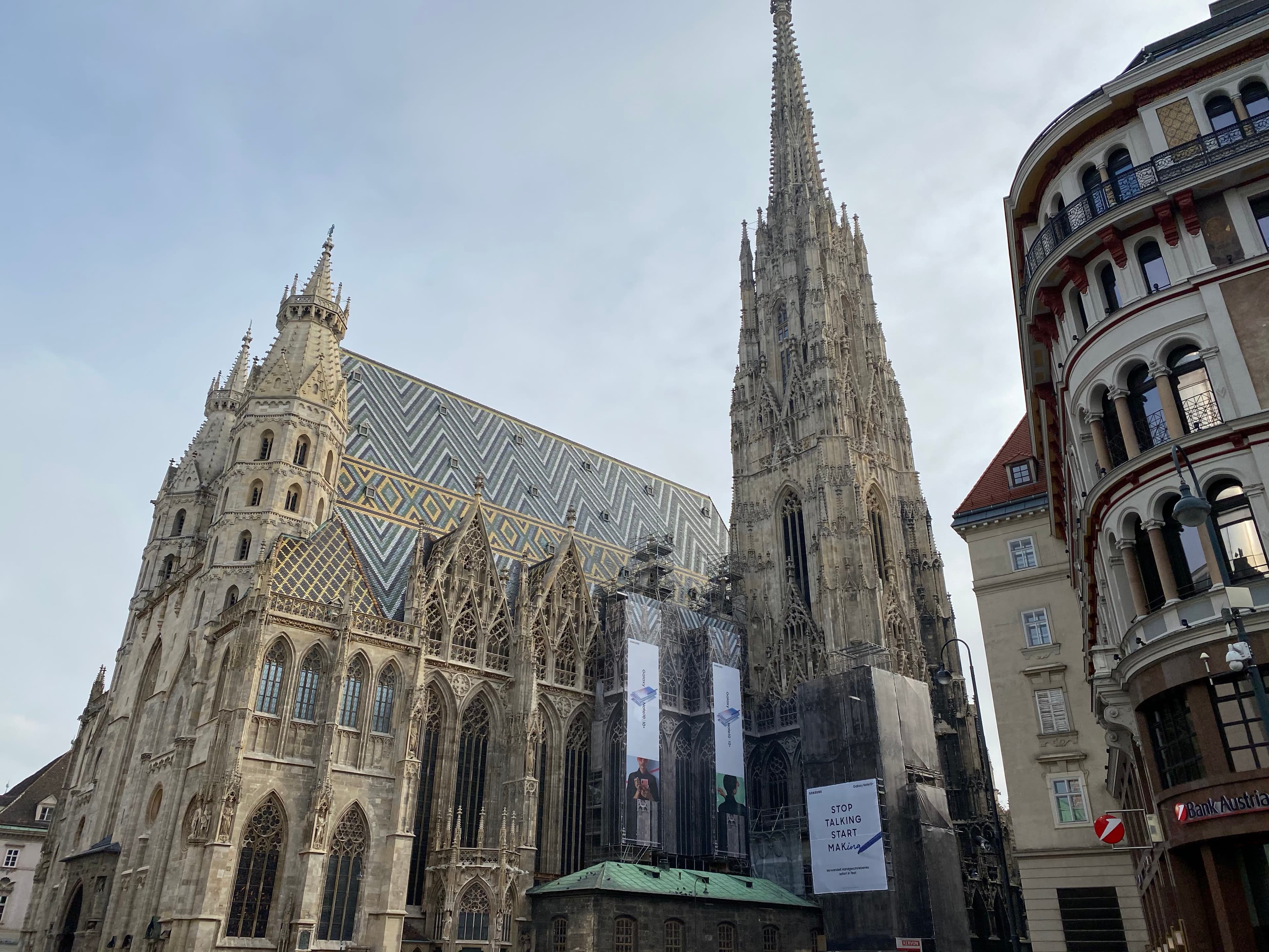 2019年10月ドナウ川クルーズ 2（ドナウ川遊覧と華やかなマリアテレジアの離宮）