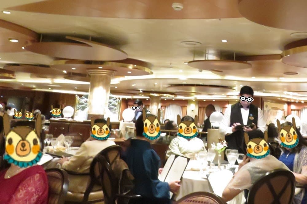 クルーズ船のドレスコードって？どんな服装が良いの？②～ダイヤモンドプリンセスの場合《旅の話題～クルーズ編6》