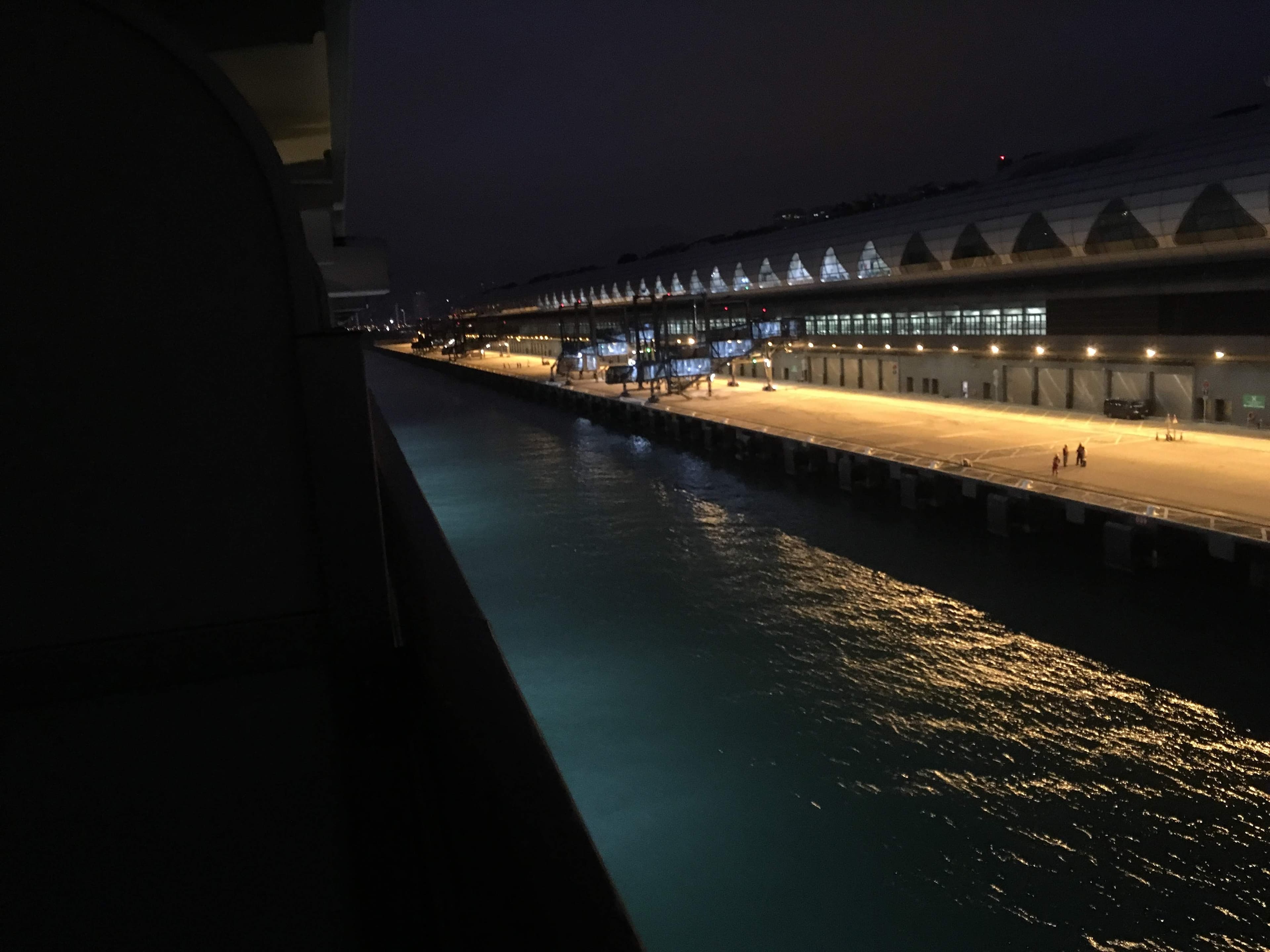 横浜発シンガポール行き乗船記（12月14日）