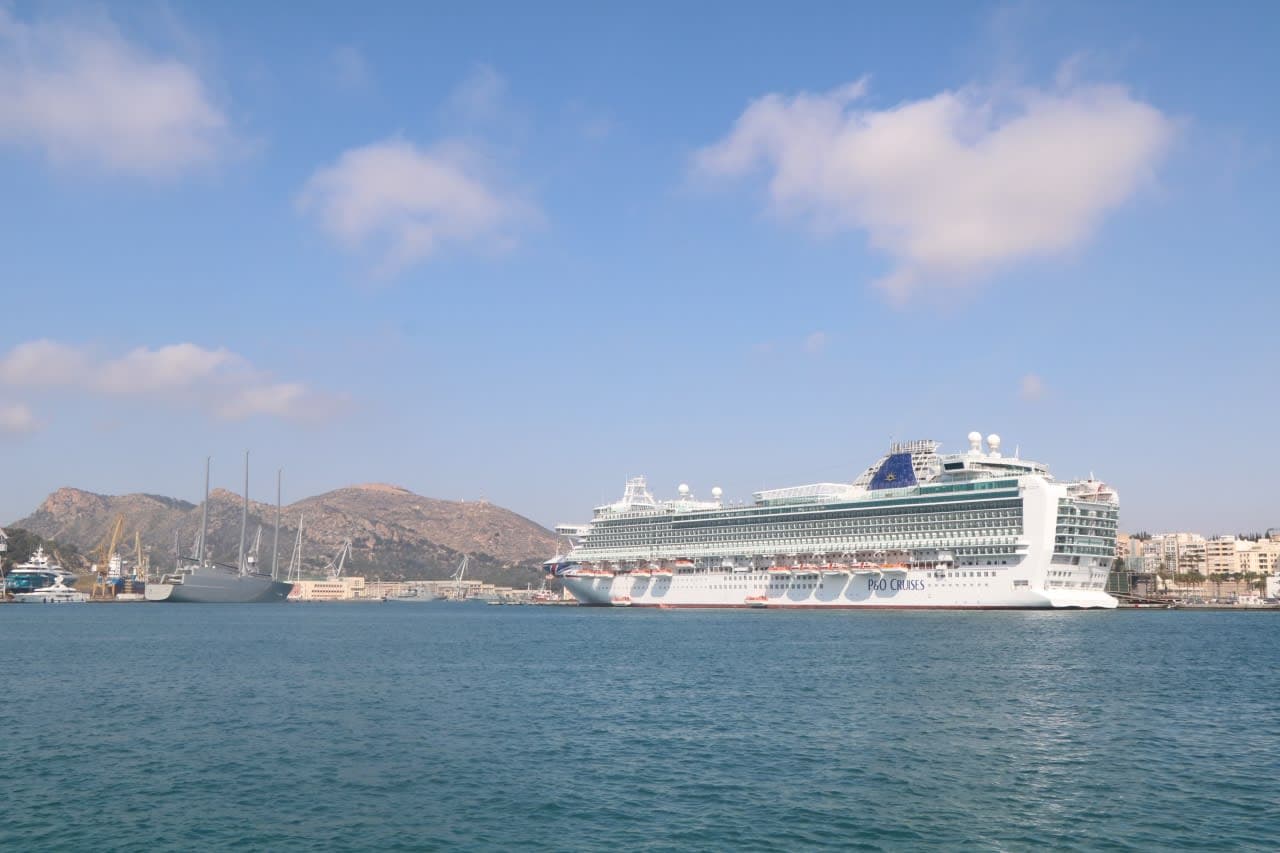 飛行機と船で１９日間世界一周の旅⑦大西洋横断クルーズ・ロッテルダム号で訪れたスペインのカルタヘナ