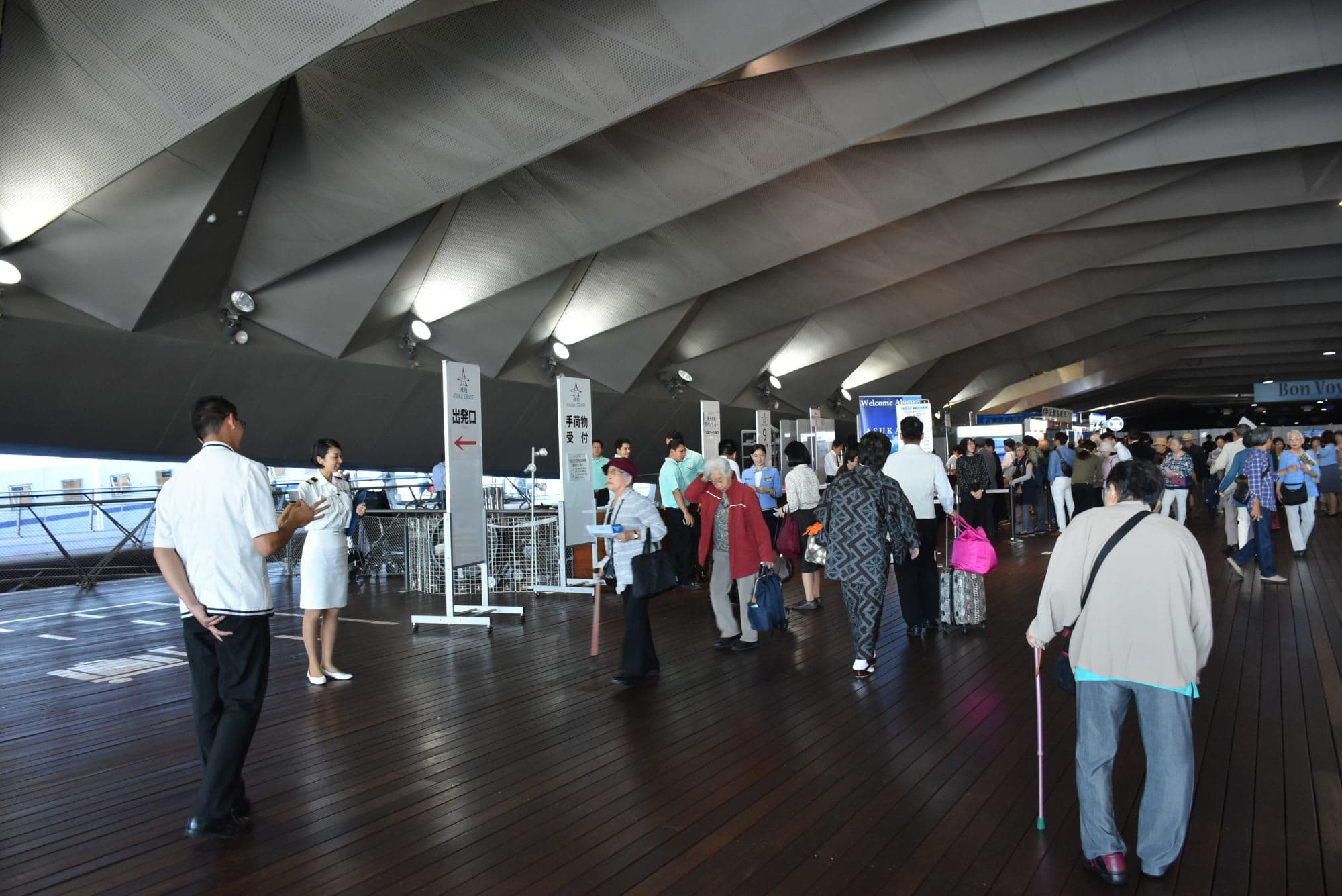 クルーズの再開は？