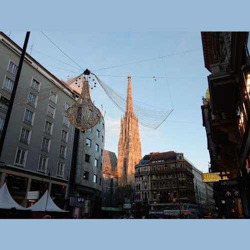 イルミネーションに彩られたウィーン#シュテファン寺院