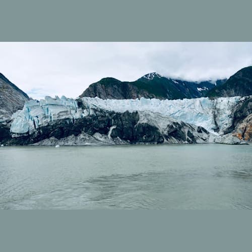 7/2 トレーシー・アームのSouth Sawyer Glacier