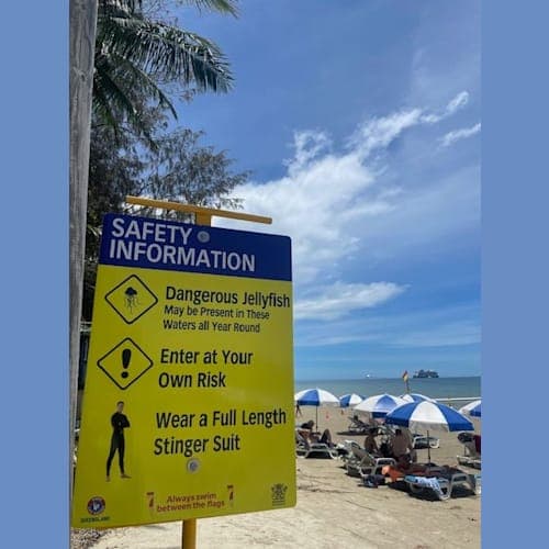 ポート・ダグラスの浜