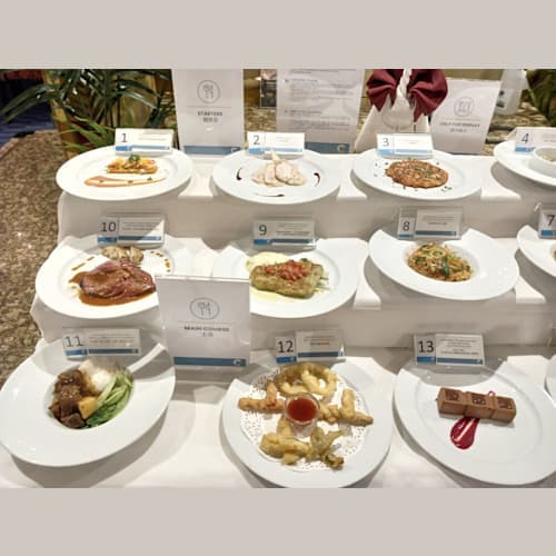 ヴェスタレストラン入口のメニューサンプル