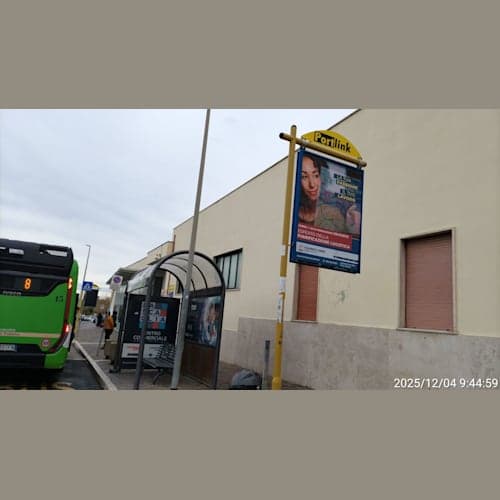 チビタベッキア駅からはポートリンク(6€)