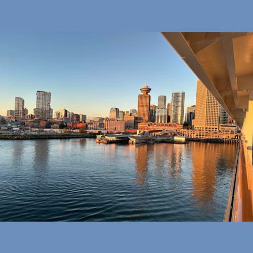 朝のバンクーバー。楽しい旅だった!