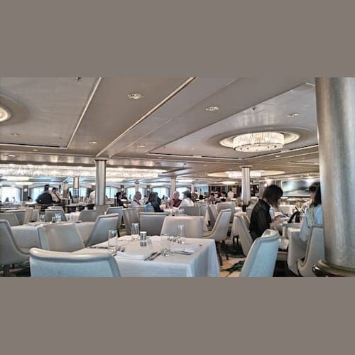 レストラン・ウィンドウズ