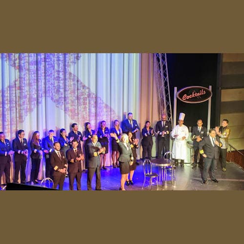 キャプテンよりクルーの紹介