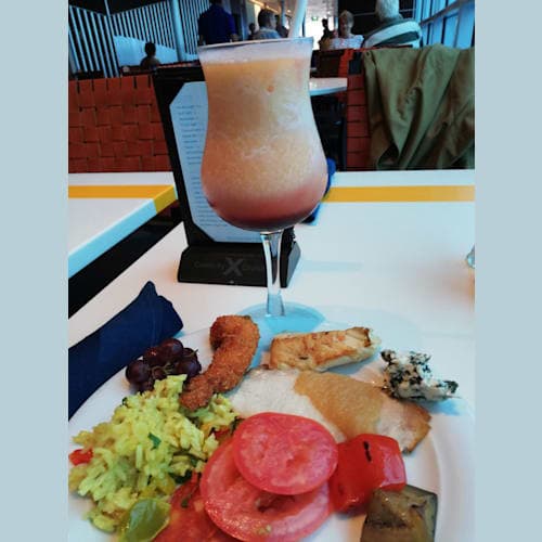 昼食 ビュッフェ