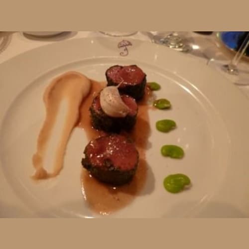 フランス料理の店で食べた仔羊