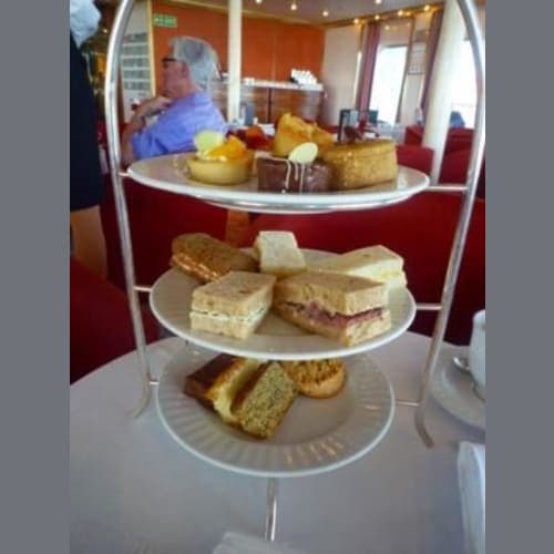 船のアフタヌーンティー