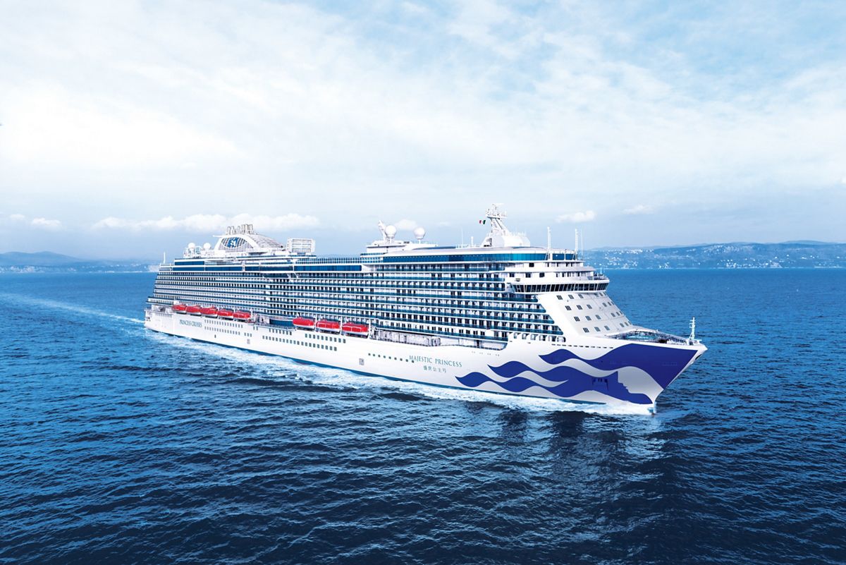 ロイヤル・プリンセスのクルーズ旅行（旅程、客船、ニュース）| Cruisemans